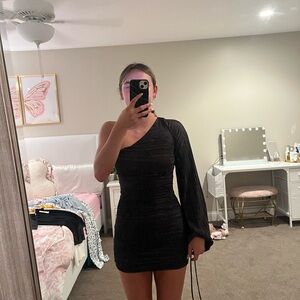 Lucy in the Sky Black One-Shoulder Bodycon Dress